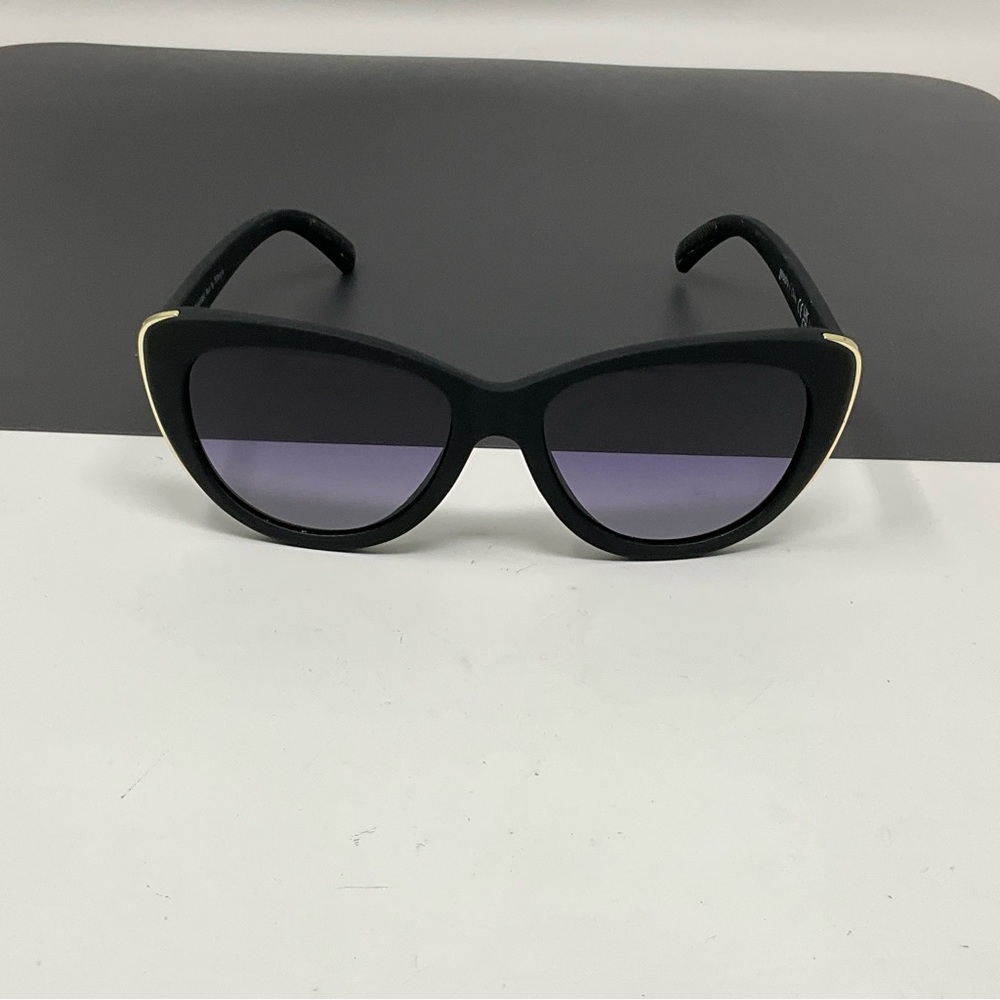 Goodr breakfast run to Tiffany’s sunglasses